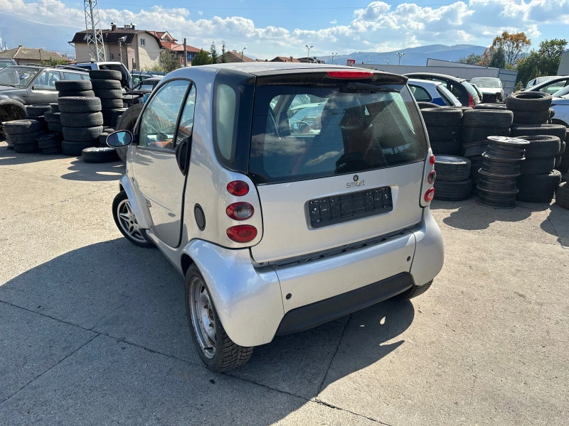 Smart Fortwo, снимка 4 - Автомобили и джипове - 42527792