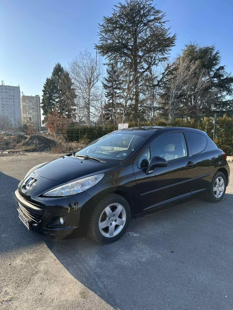 Peugeot 207 1.4 Facelift , снимка 1 - Автомобили и джипове - 46889822