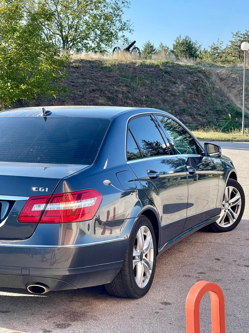 Mercedes-Benz E 350 * AVANTGARDE * - BlueEfficiency, снимка 2 - Автомобили и джипове - 45934468