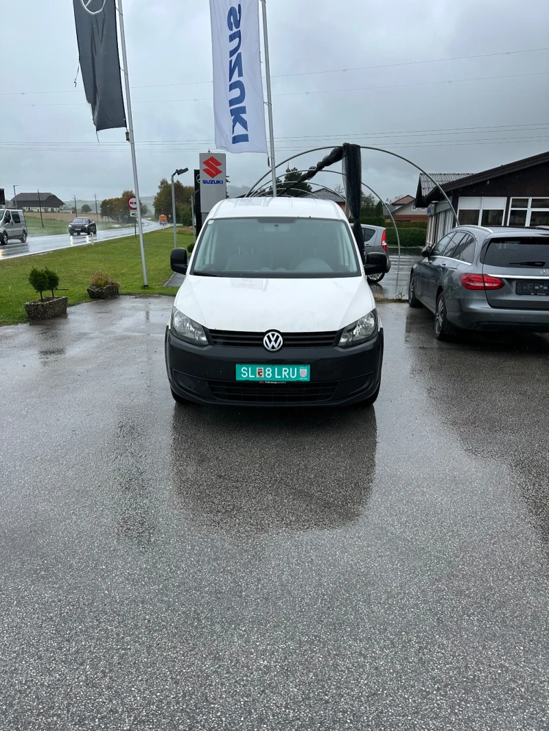 VW Caddy, снимка 4 - Автомобили и джипове - 47550657