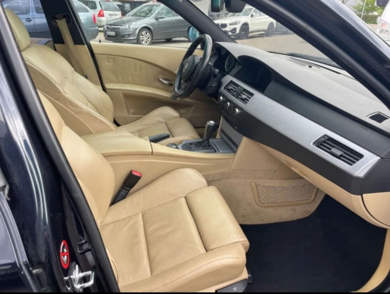 BMW 530 3.0D/231k.s/M-paket, снимка 11 - Автомобили и джипове - 47626600