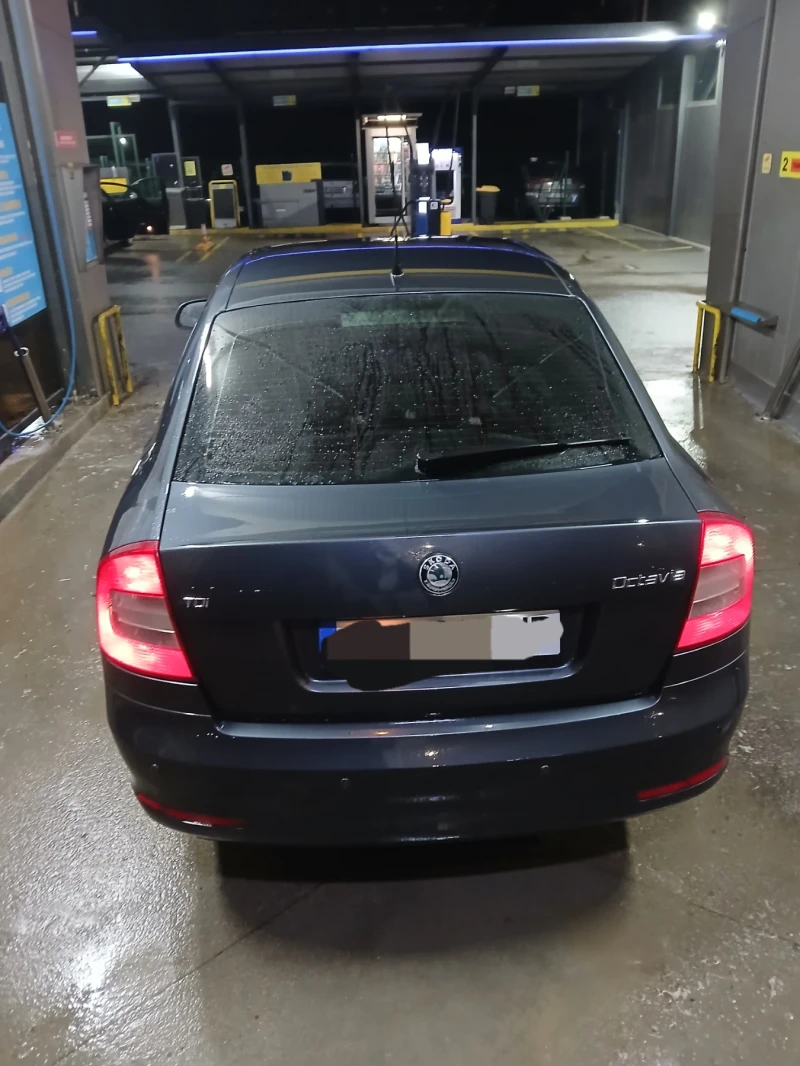 Skoda Octavia 1.6 TDI, снимка 7 - Автомобили и джипове - 48313170