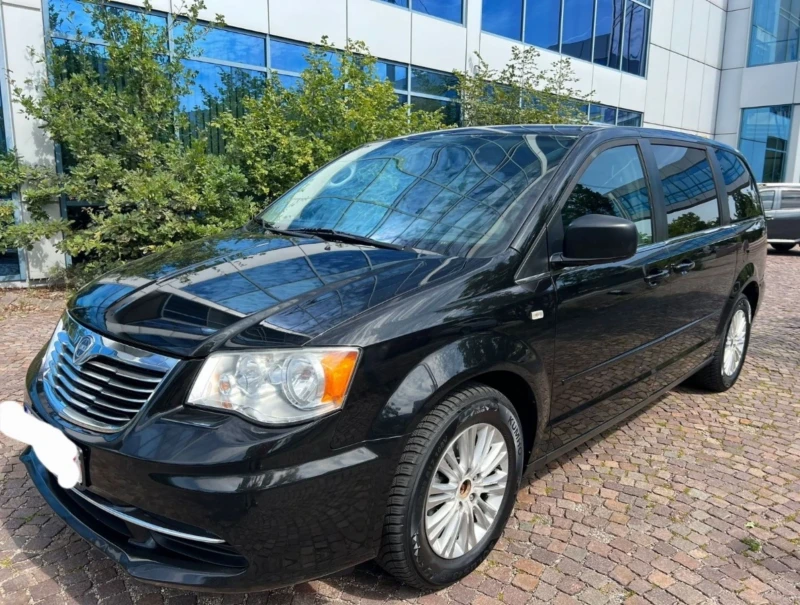 Lancia Voyager Platinum , снимка 1 - Автомобили и джипове - 48555432