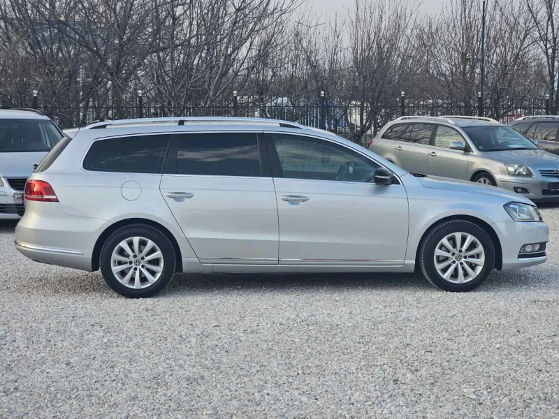 VW Passat 2.0 TDI/140 к.с /NAVI/HIGHLINE/BLUEMOTION/AVTOMAT, снимка 7 - Автомобили и джипове - 49469926