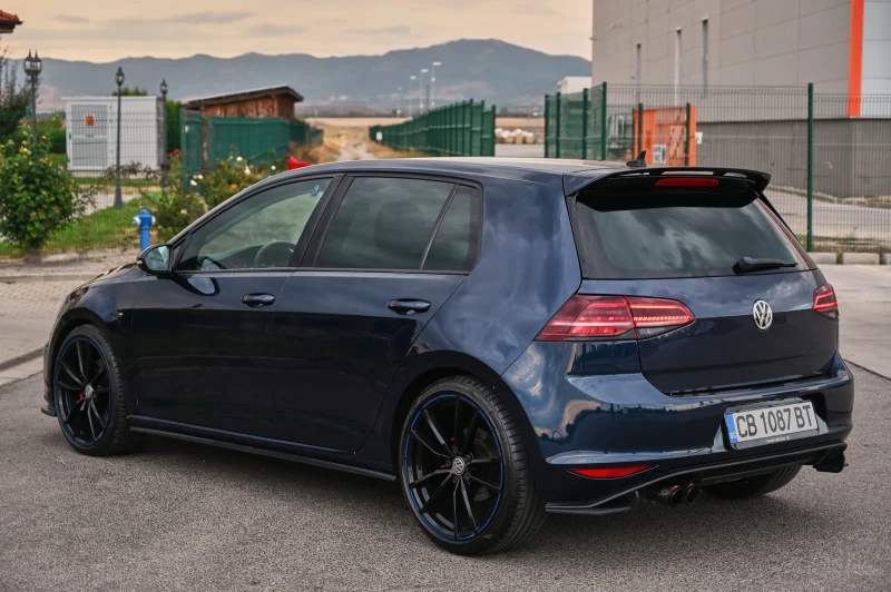 VW Golf 2.0tdi* R-line* 150кс* LED* Digital* Кожа* Подгрев, снимка 6 - Автомобили и джипове - 50916780
