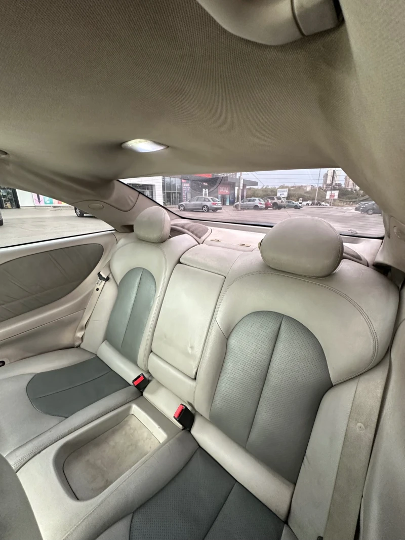 Mercedes-Benz CLK 270CDI, снимка 8 - Автомобили и джипове - 51860220