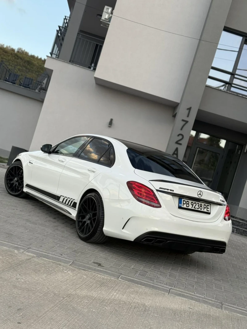Mercedes-Benz C 63 AMG, снимка 6 - Автомобили и джипове - 52692826