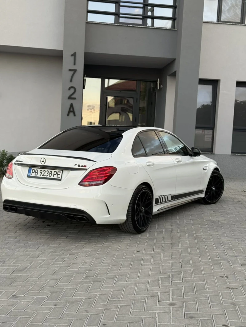 Mercedes-Benz C 63 AMG, снимка 5 - Автомобили и джипове - 52692826