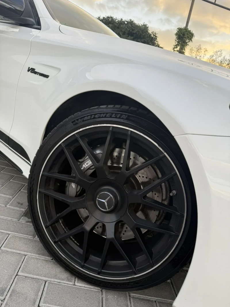 Mercedes-Benz C 63 AMG, снимка 9 - Автомобили и джипове - 52692826
