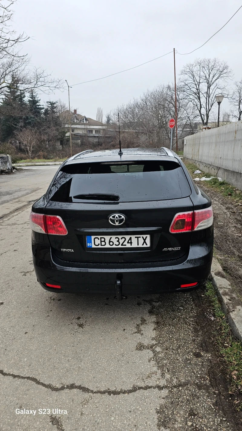 Toyota Avensis 1.8 147кс, снимка 4 - Автомобили и джипове - 53234174