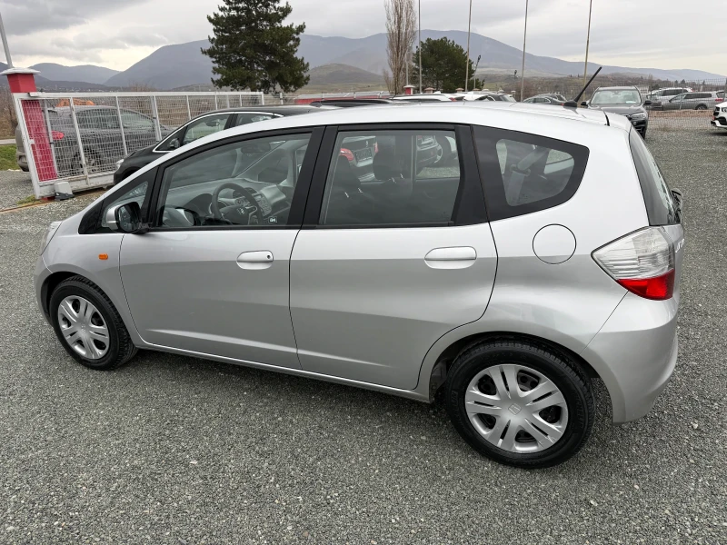 Honda Jazz (KATO НОВА), снимка 9 - Автомобили и джипове - 53235063