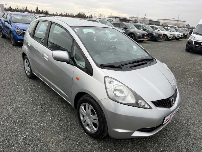 Honda Jazz (KATO НОВА), снимка 3 - Автомобили и джипове - 53235063