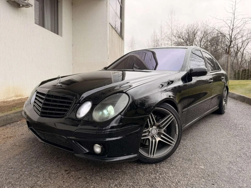 Mercedes-Benz E 500 AMG OPTIC / ВЕНТИЛАЦИЯ / ПАНОРАМА, снимка 3 - Автомобили и джипове - 53257261