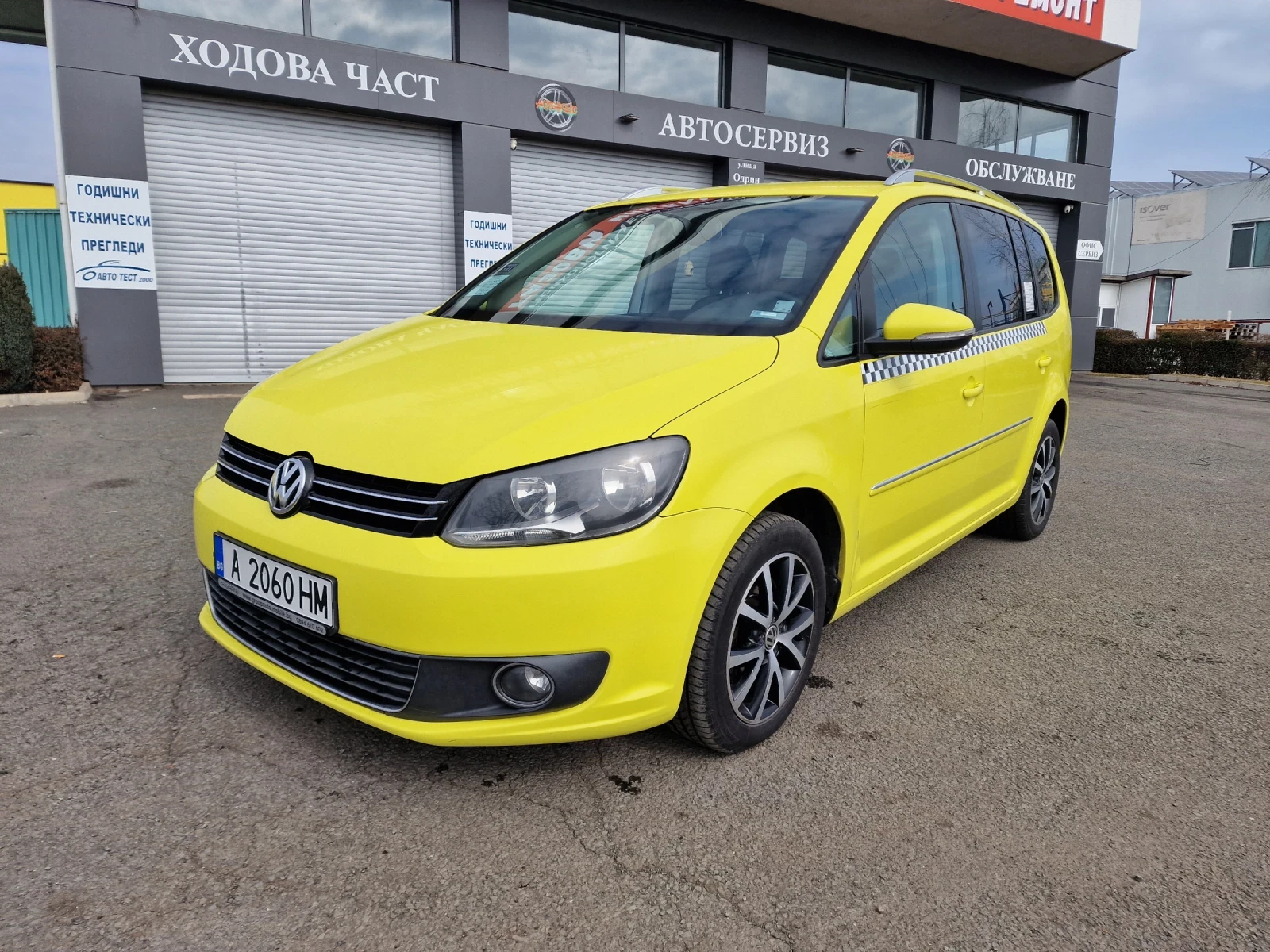 VW Touran 2.0TDI DSG6 HIGH-LINE , снимка 1