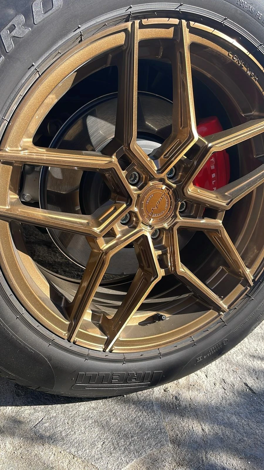 Tesla Model Y Peformance  | Mobile.bg   15