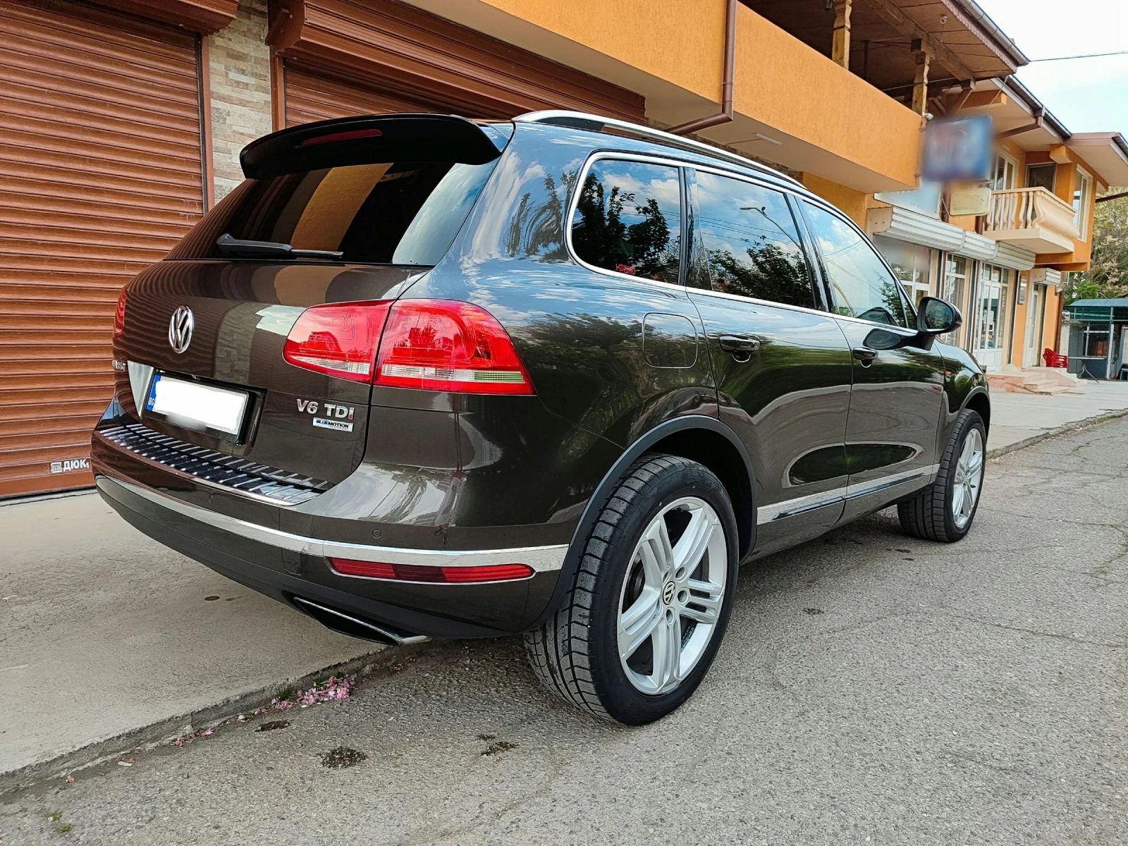 VW Touareg Face lift 3.0tdi 262hp 8sp R line  - изображение 7