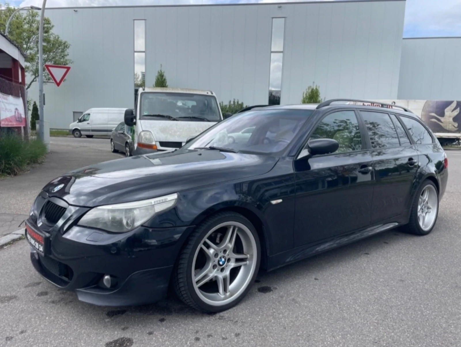 BMW 530 3.0D/231k.s/M-paket - изображение 3