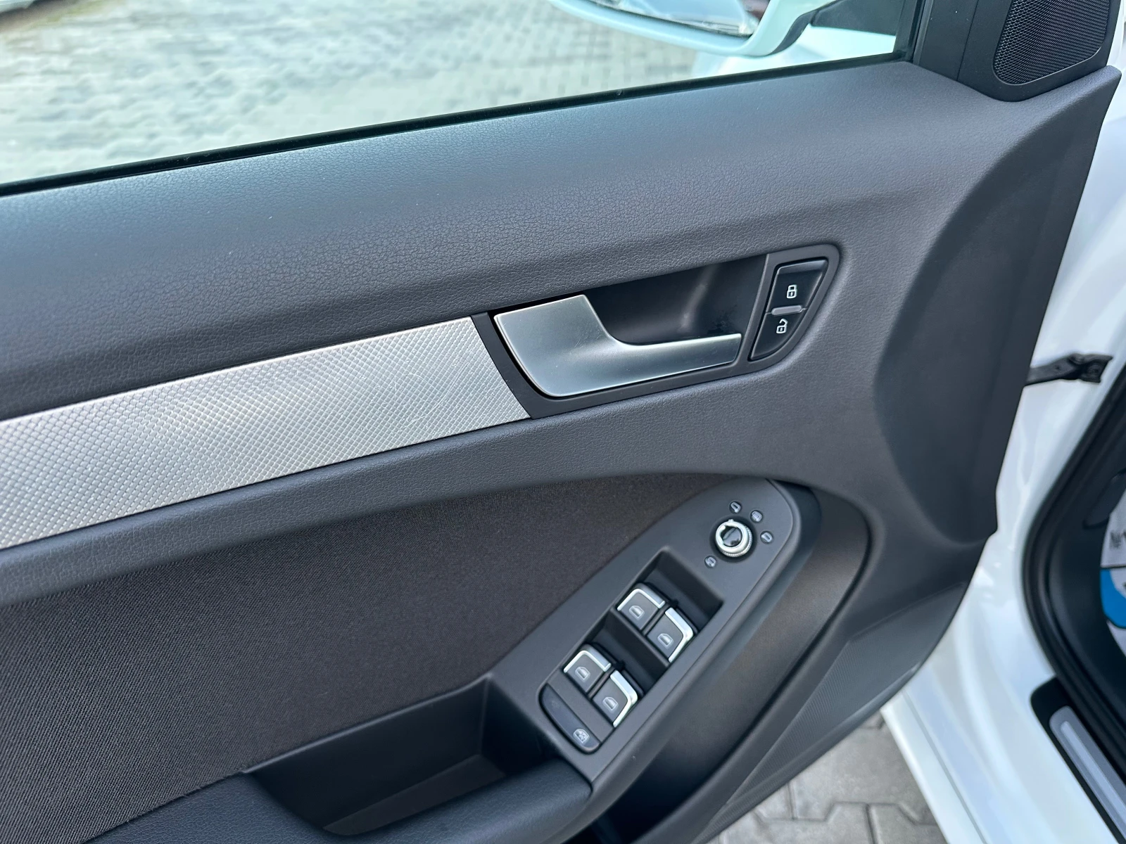 Audi A4 S line* * QUATTRO* NAVI* LED* TOP*  | Mobile.bg   11