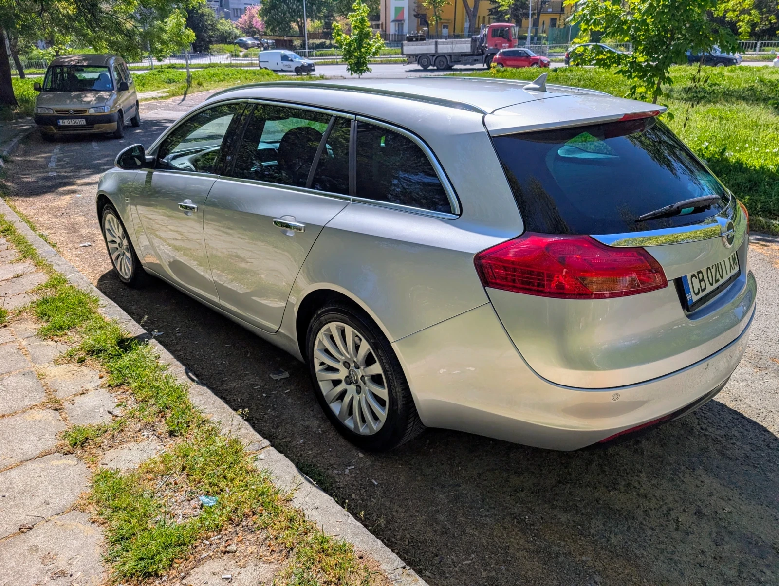 Opel Insignia Sports Tourer - изображение 5