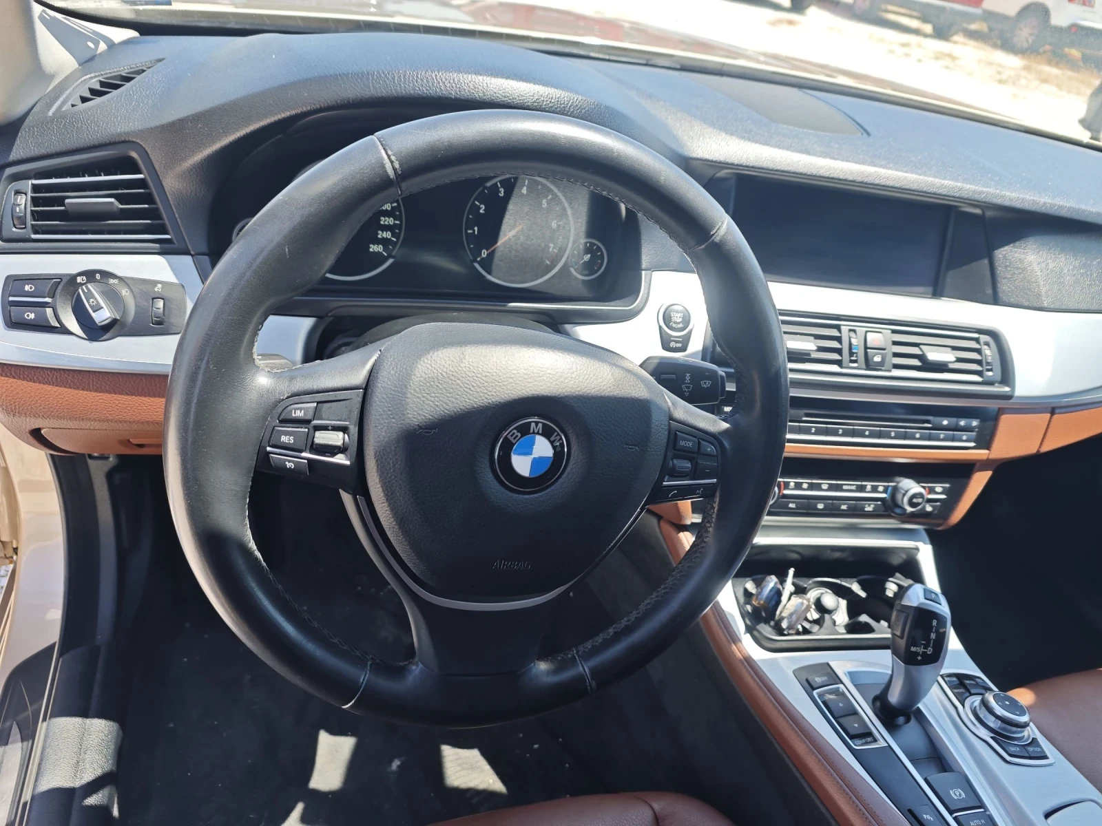 BMW 520 /F10 Exsecutiv - изображение 9