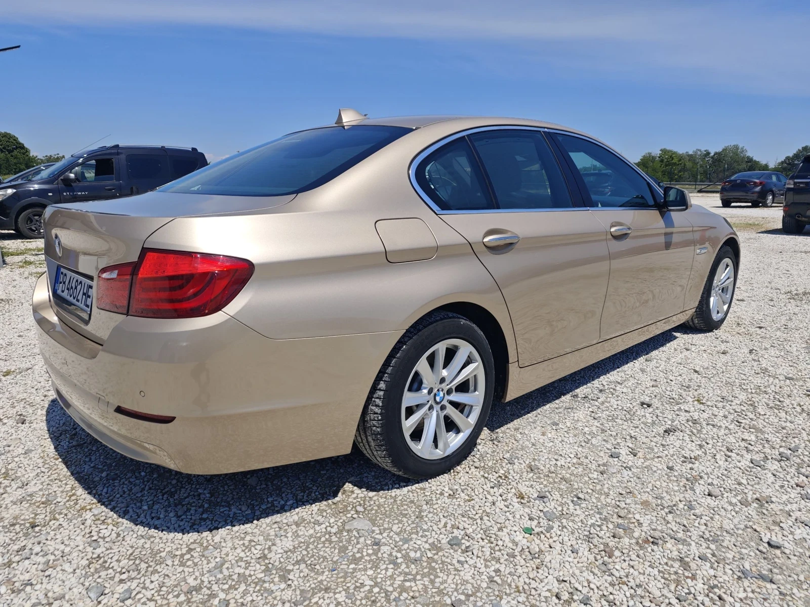 BMW 520 /F10 Exsecutiv - изображение 7