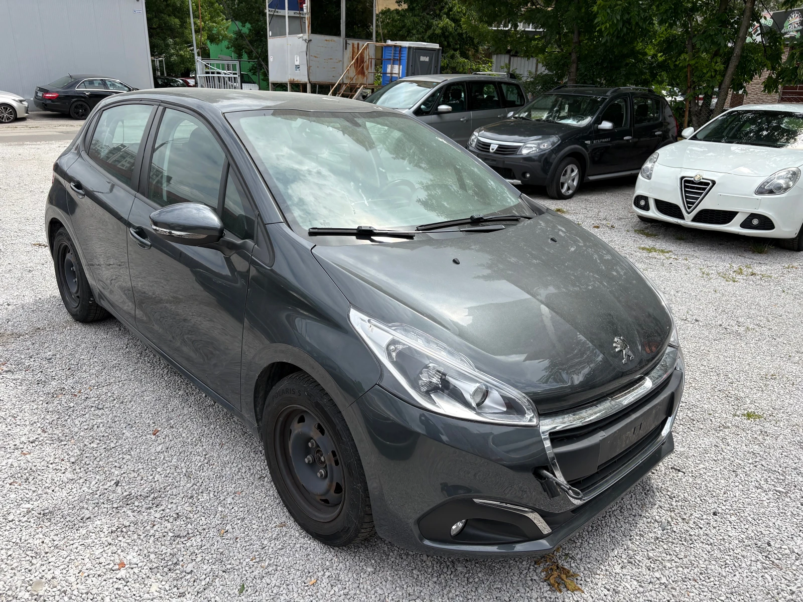 Peugeot 208 1.2i - изображение 2