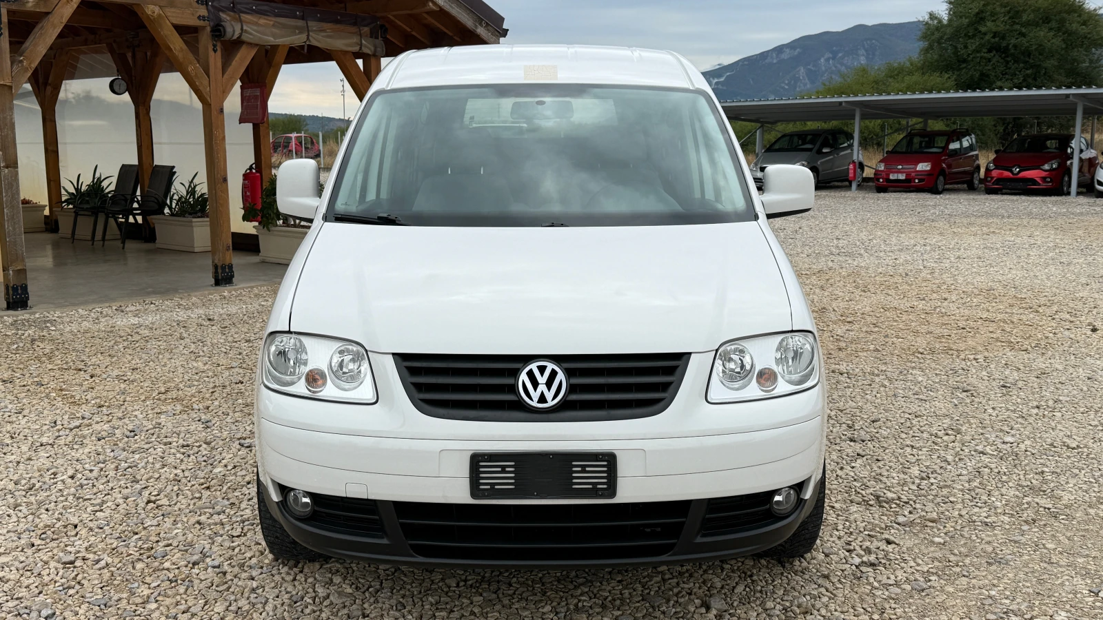 VW Caddy 1.9TDI-105кс-MAXI-ПАДАЩА РАМПА-ВНОС ИТАЛИЯ - изображение 2