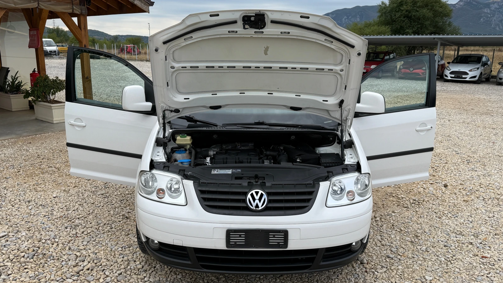 VW Caddy 1.9TDI-105кс-MAXI-ПАДАЩА РАМПА-ВНОС ИТАЛИЯ - изображение 9