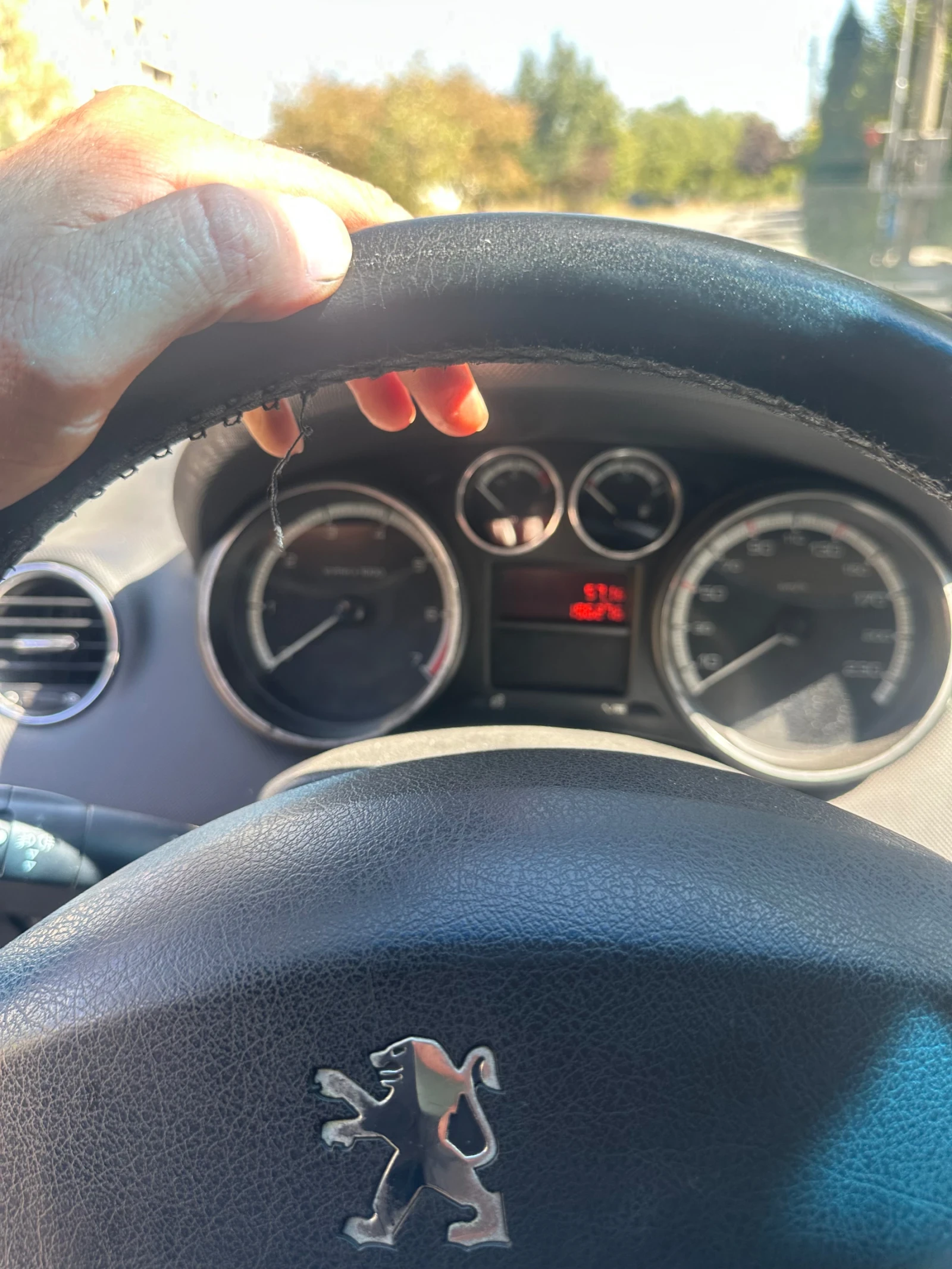 Peugeot 308 1.6i - изображение 6