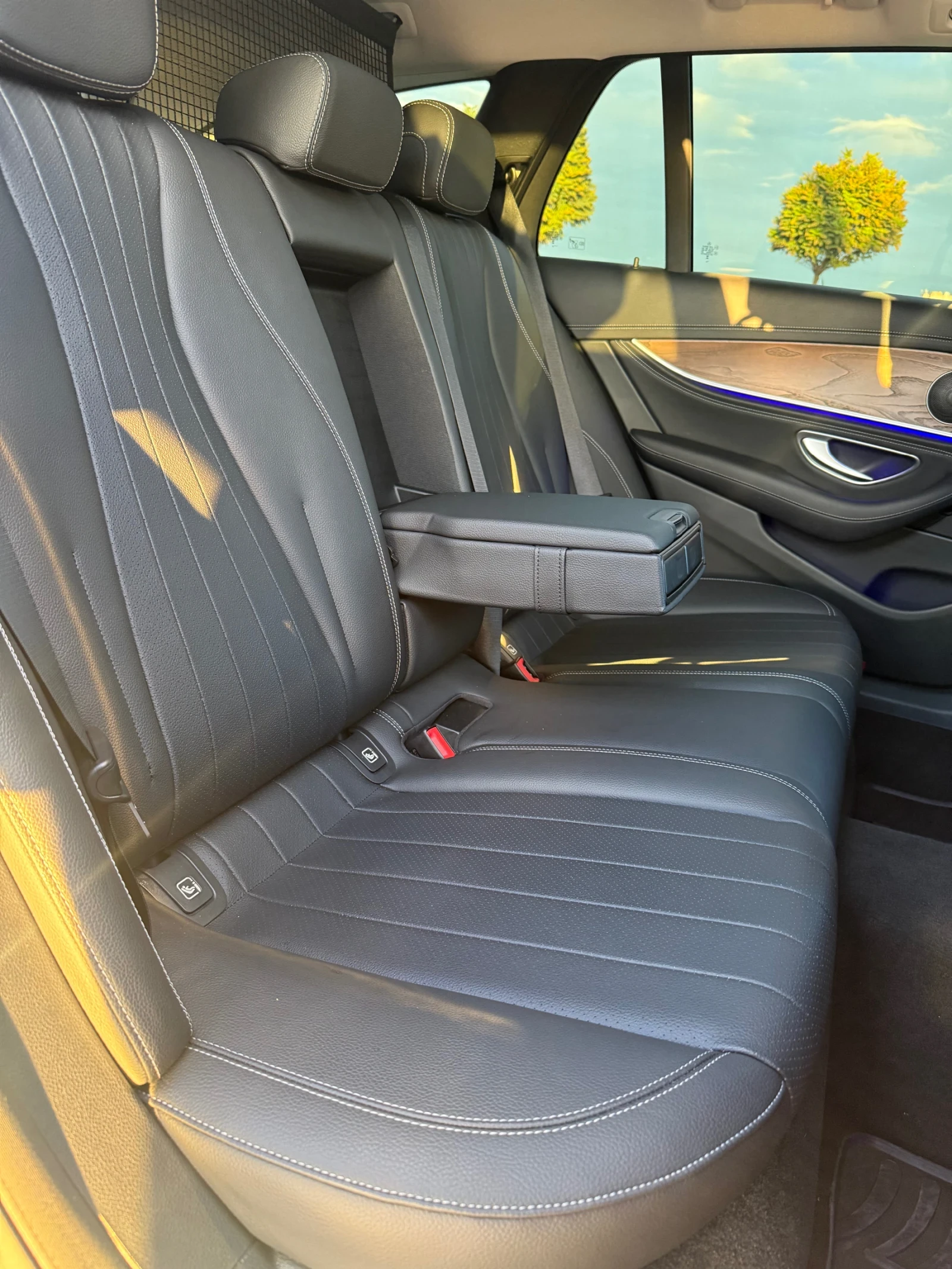 Mercedes-Benz E 200 HYBRID/2023/DISTRONIC/360/PARK ASSIST/23 000 КМ - изображение 7