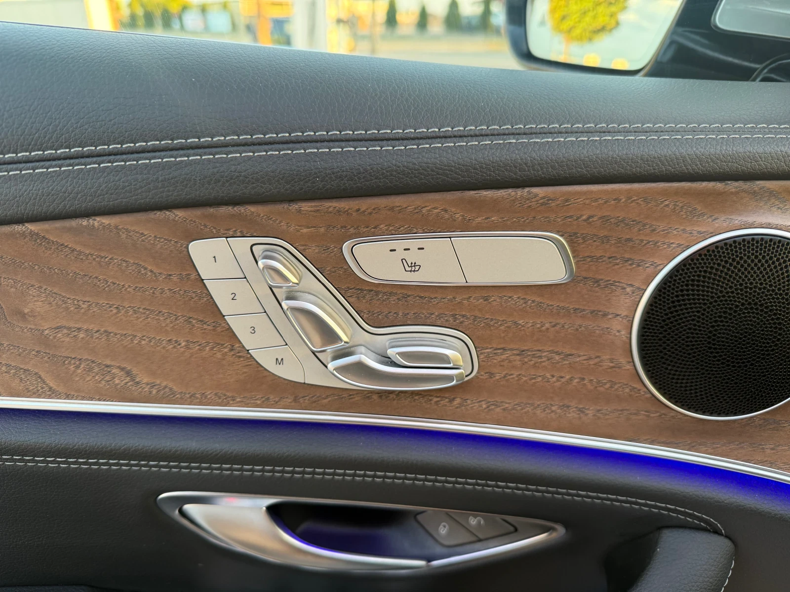 Mercedes-Benz E 200 HYBRID/2023/DISTRONIC/360/PARK ASSIST/23 000  | Mobile.bg   11