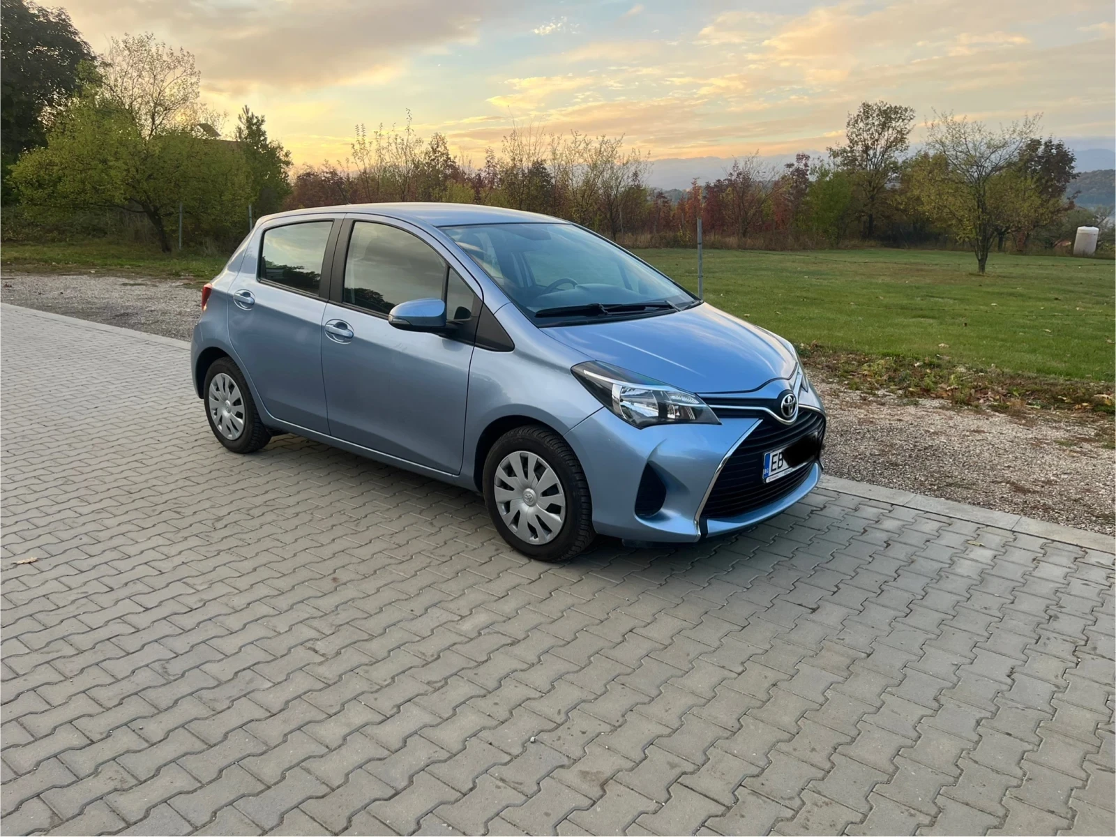 Toyota Yaris 1.33 /6 . | Mobile.bg   1