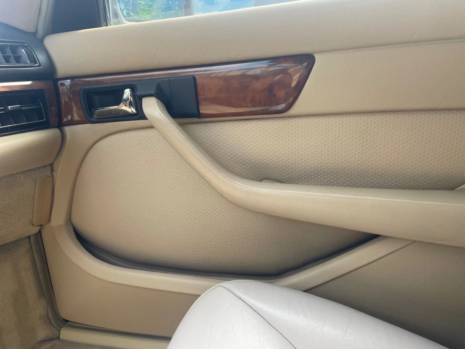 Mercedes-Benz 126 SE | Mobile.bg — изображение 15