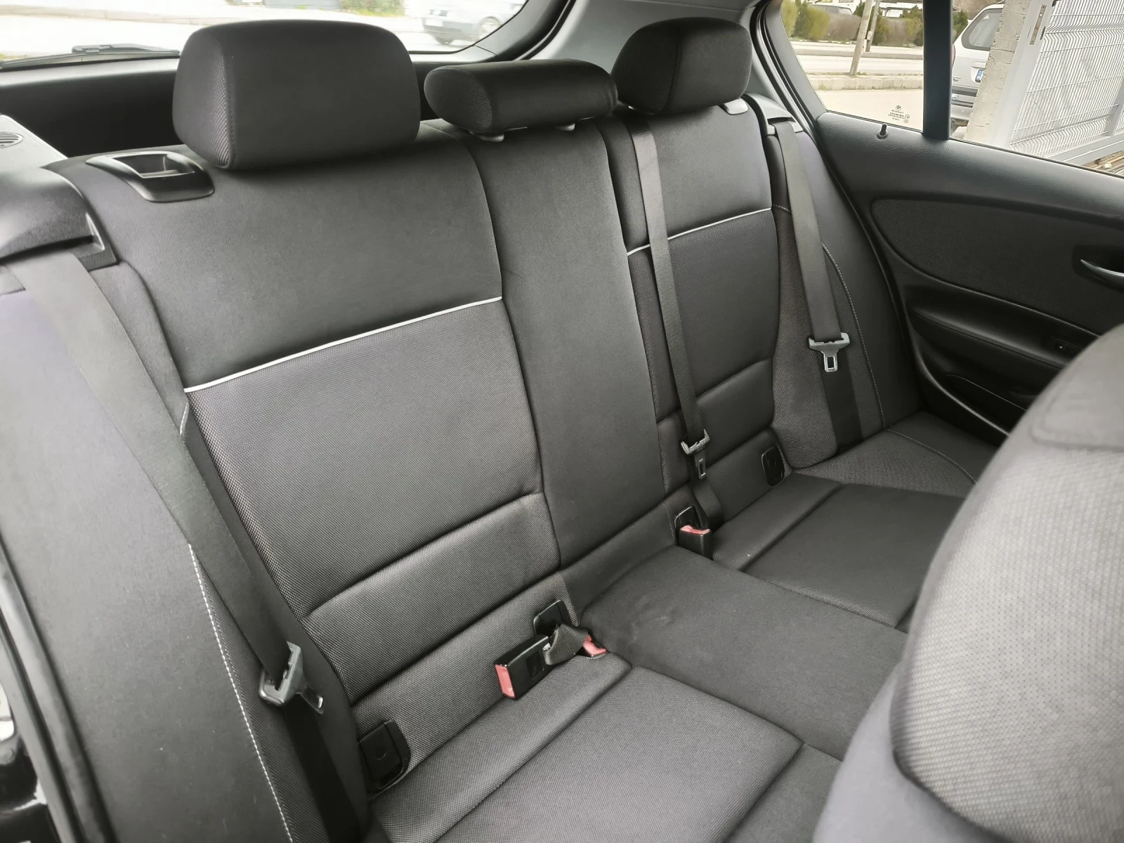 BMW 118 2.0D | Mobile.bg � ����������� 11