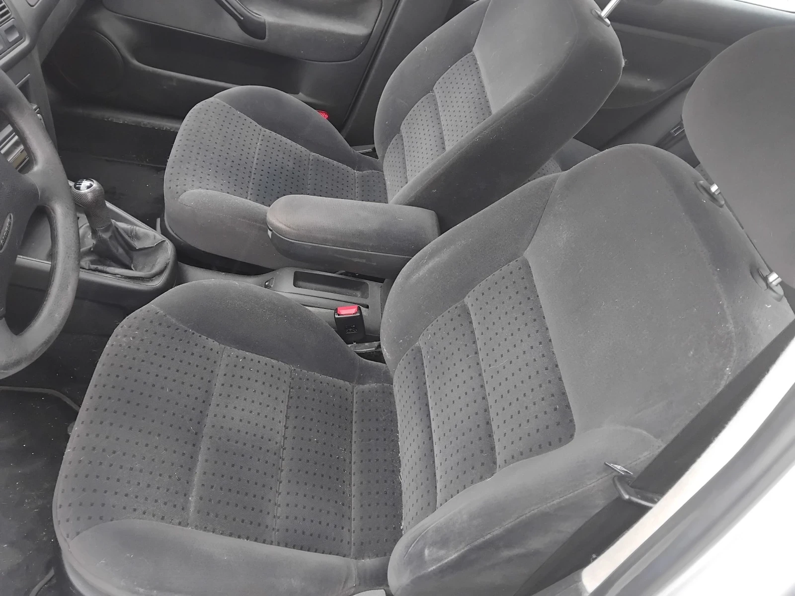 VW Golf 1.9TDi90к 100х.км., снимка 9 - Автомобили и джипове - 54264809