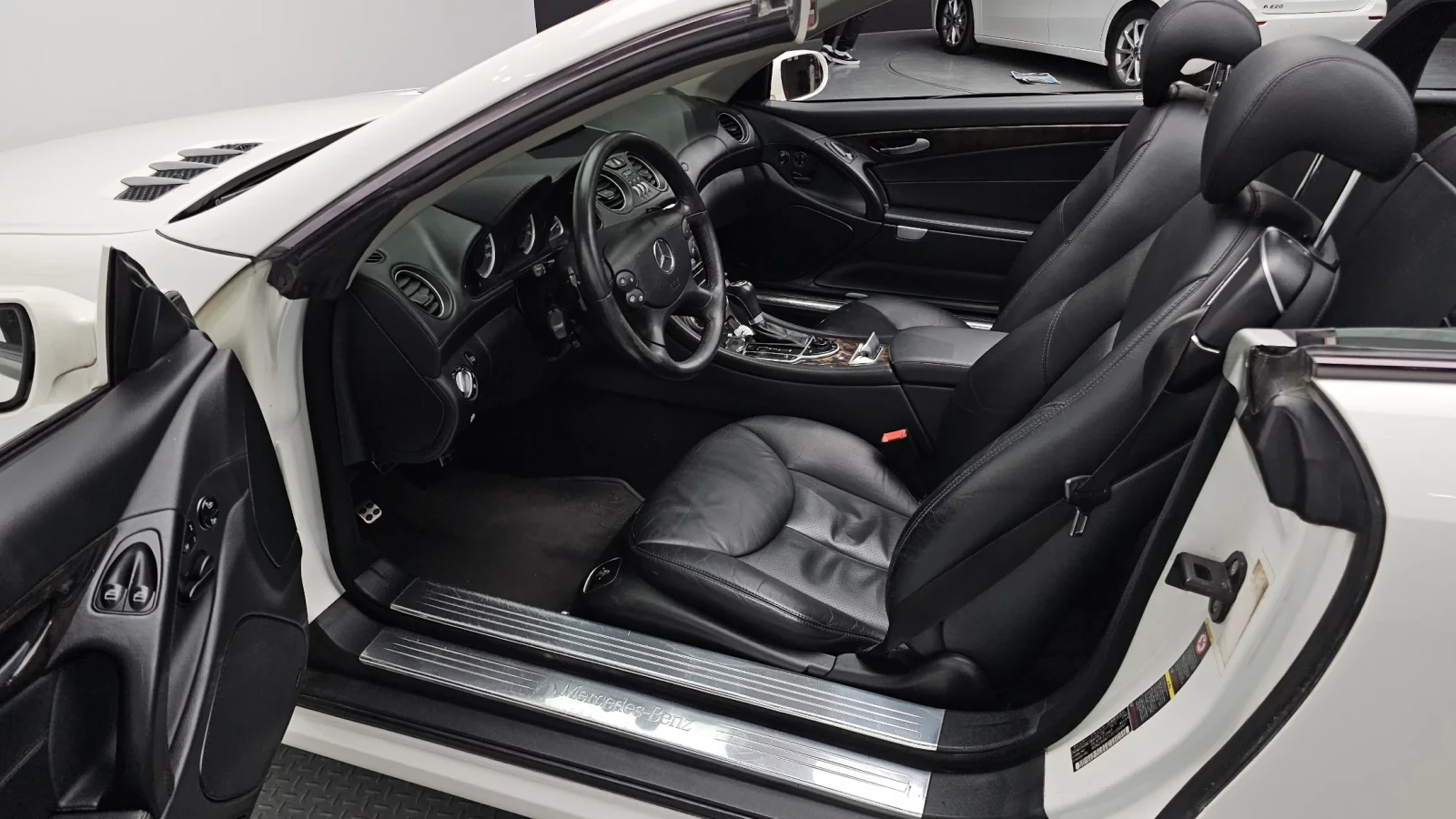 Mercedes-Benz SL 500, снимка 7 - Автомобили и джипове - 54314263