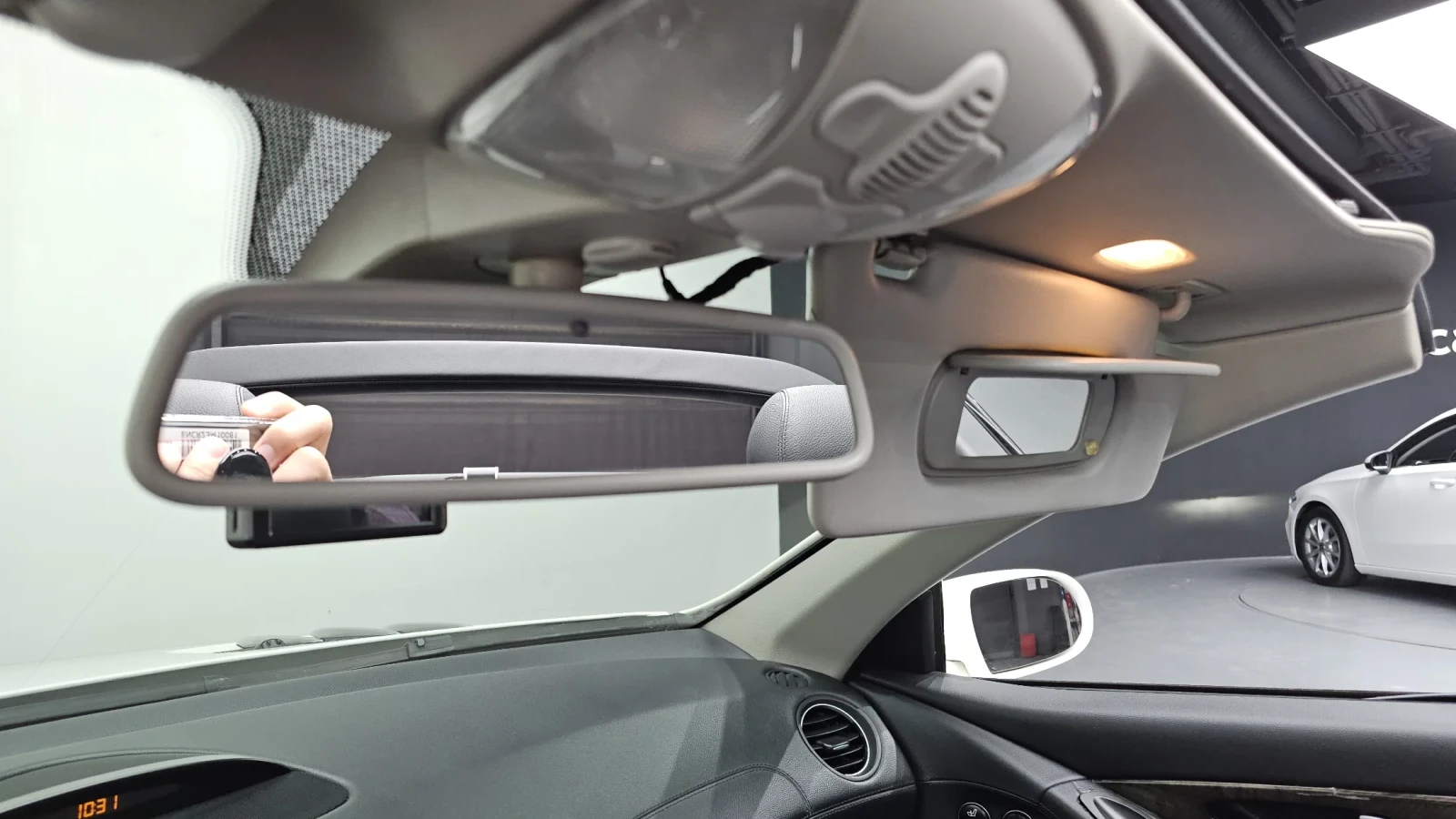 Mercedes-Benz SL 500, снимка 15 - Автомобили и джипове - 54314263