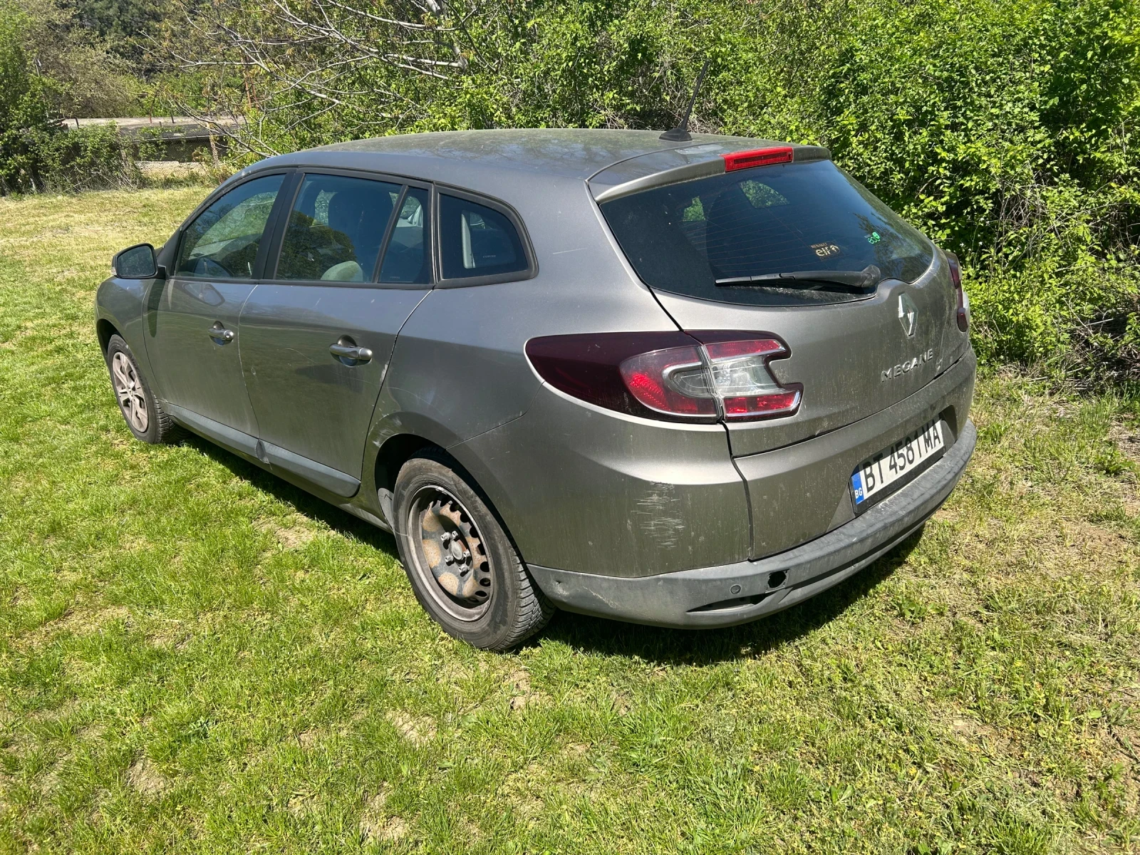Renault Megane, снимка 4 - Автомобили и джипове - 54486380