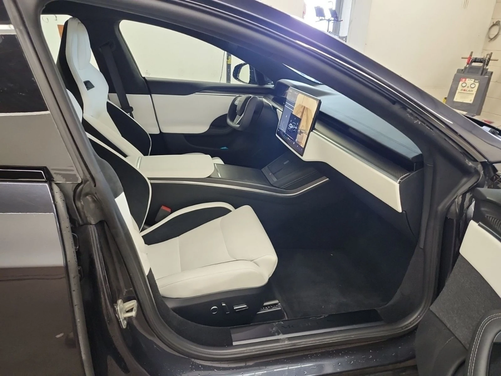 Tesla Model S PLAID/1020HP, снимка 12 - Автомобили и джипове - 54520102
