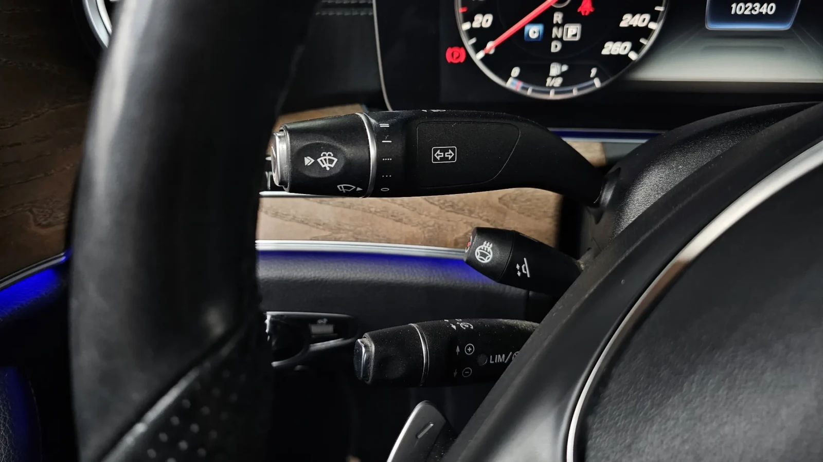 Mercedes-Benz C 300 BURMESTER * 360 * HUD * Обдух/Подгрев, снимка 11 - Автомобили и джипове - 54763014