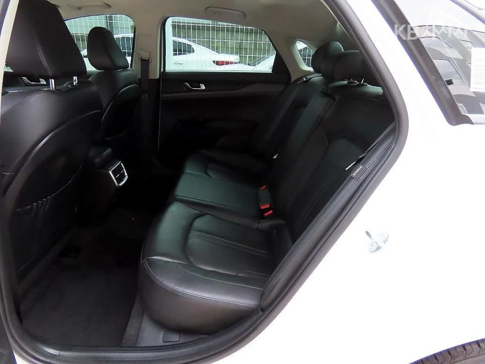 Kia K5 PRESTIGE PANORAMA 360CAM ОДУХВАНЕ , снимка 6 - Автомобили и джипове - 55392571