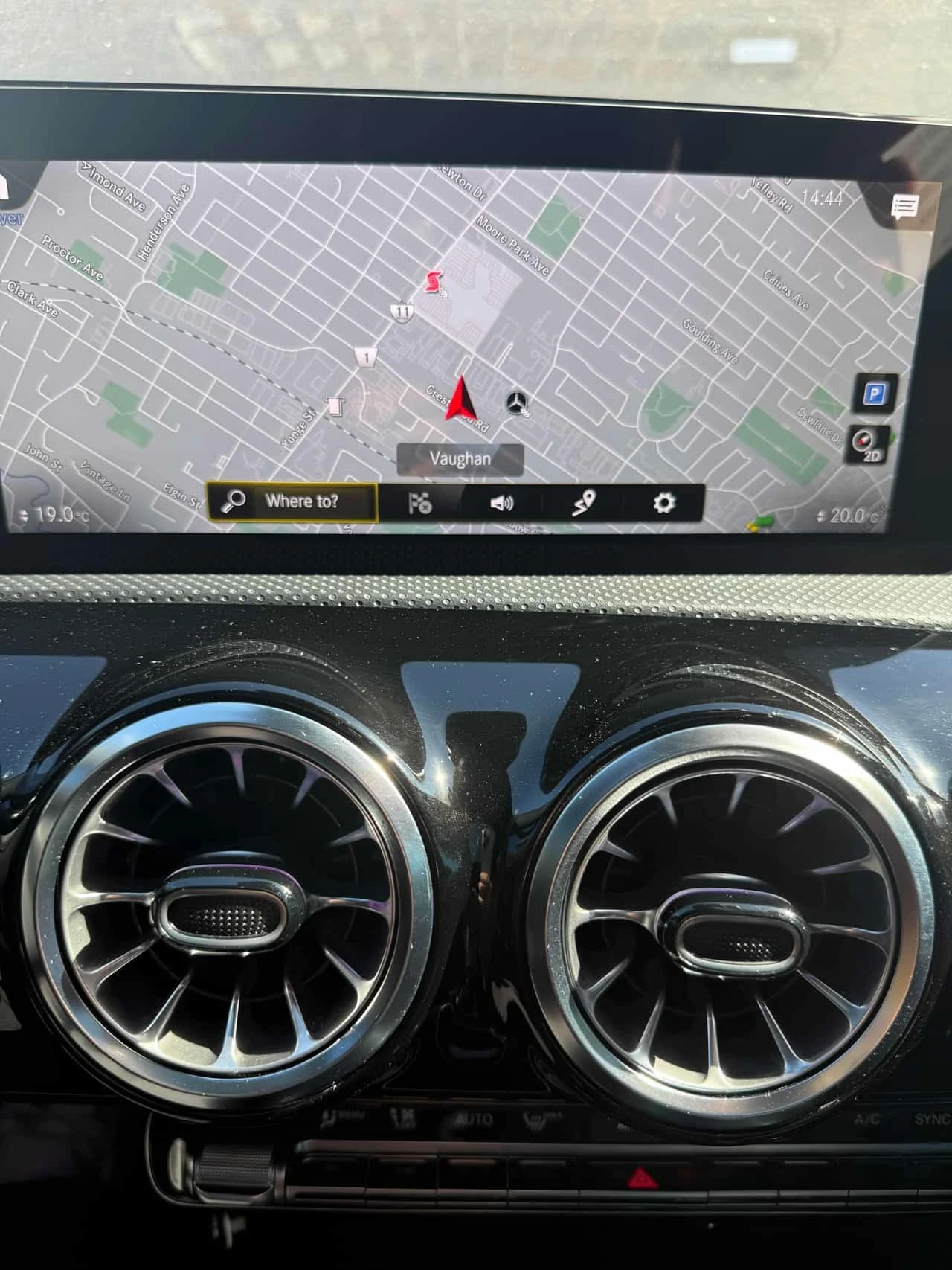 Mercedes-Benz CLA 250 4МАTIC * FULL AMG* ДИСТРОНИК* 360 КАМЕРА* ПАНОРАМА, снимка 11 - Автомобили и джипове - 56217596