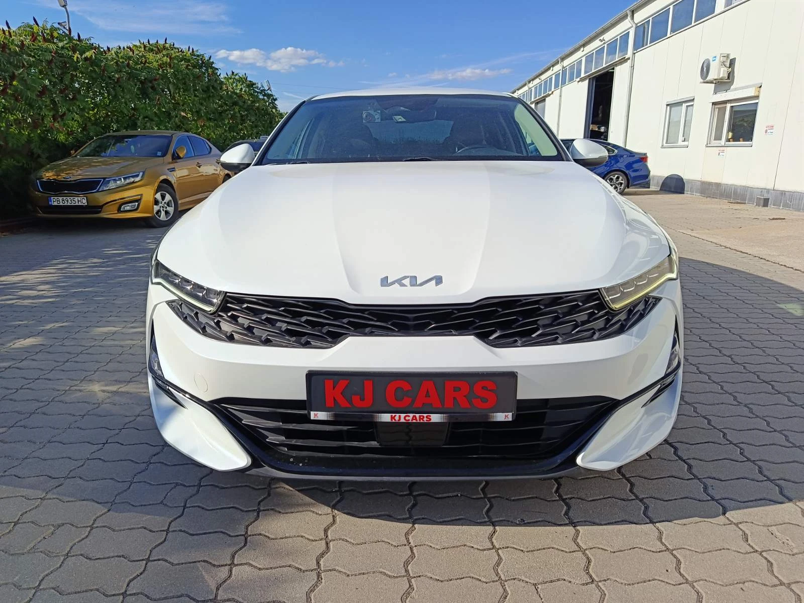 Kia K5 2.0 Lpi, снимка 2 - Автомобили и джипове - 56220297