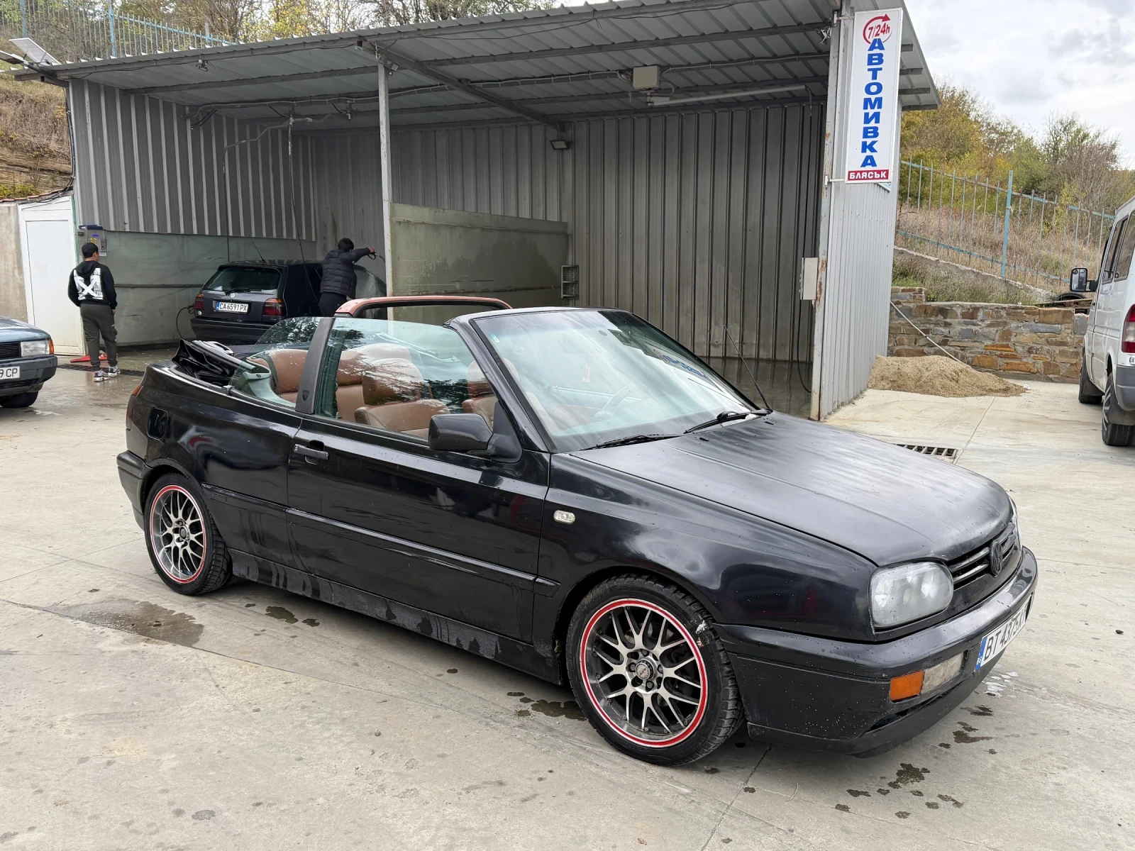 VW Golf 2.0, снимка 3 - Автомобили и джипове - 56558487