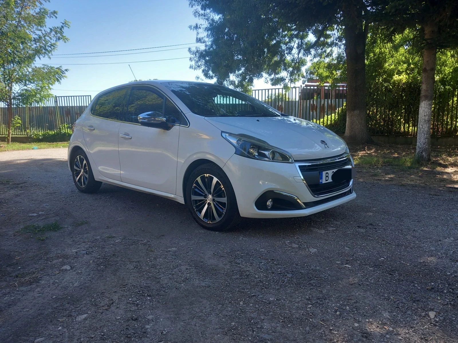 Peugeot 208 1.2