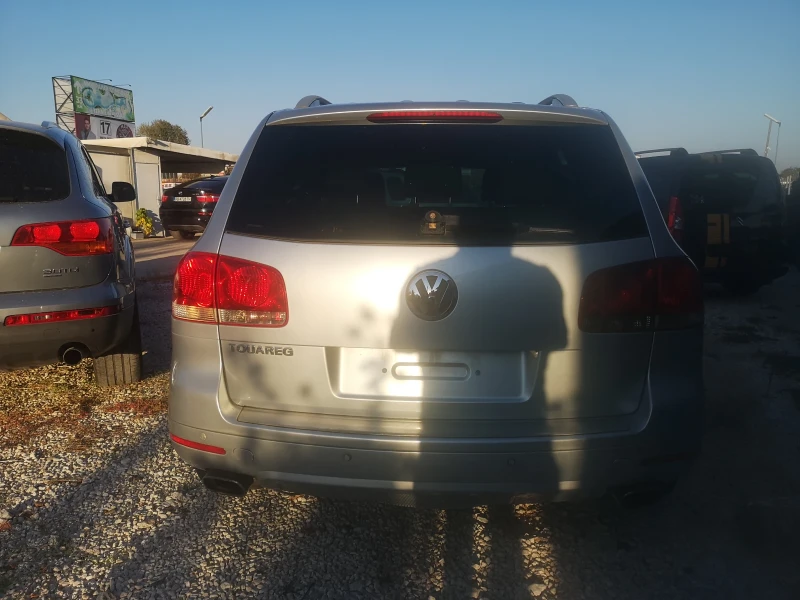 VW Touareg, снимка 4 - Автомобили и джипове - 47620968