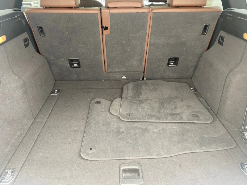 Audi Q5 Premium, снимка 10 - Автомобили и джипове - 50286111