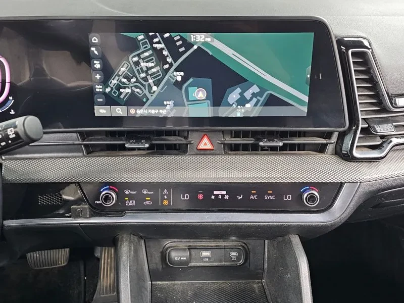 Kia Sportage DIESEL 2.0 2WD PRESTIGE, снимка 12 - Автомобили и джипове - 55035107
