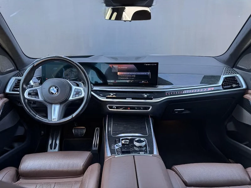 BMW X7 xDrive40d M-Sport Pro, снимка 6 - Автомобили и джипове - 55430854