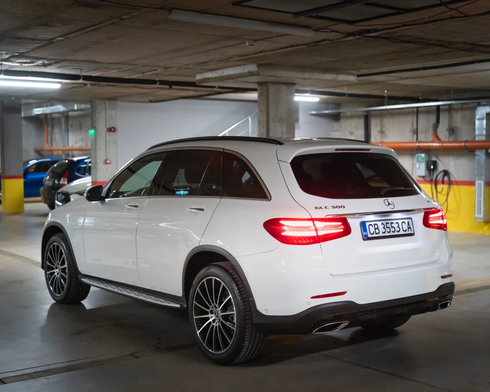 Mercedes-Benz GLC 300 AMG* 4M* 9G-TRONIC* BURMESTER* TOP*  - изображение 3